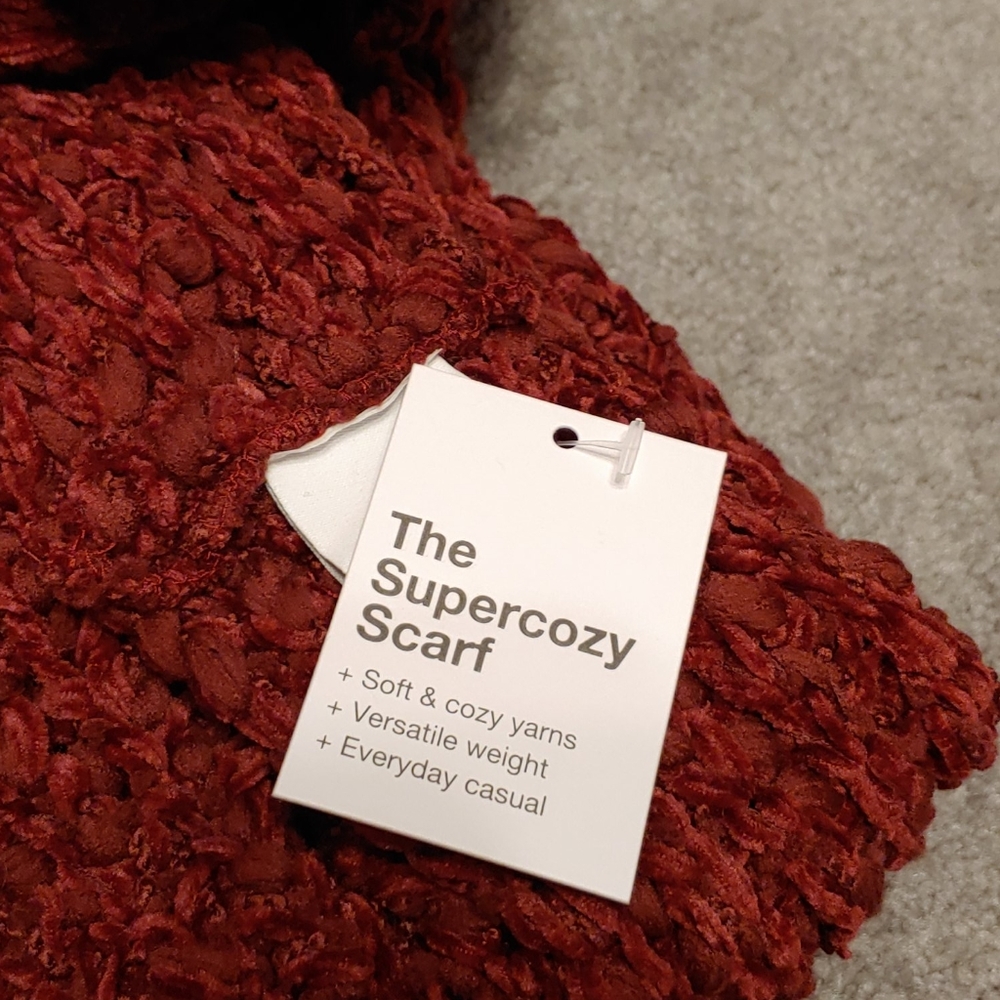 Sonoma Loop SCARF .    .  Berry Marled.